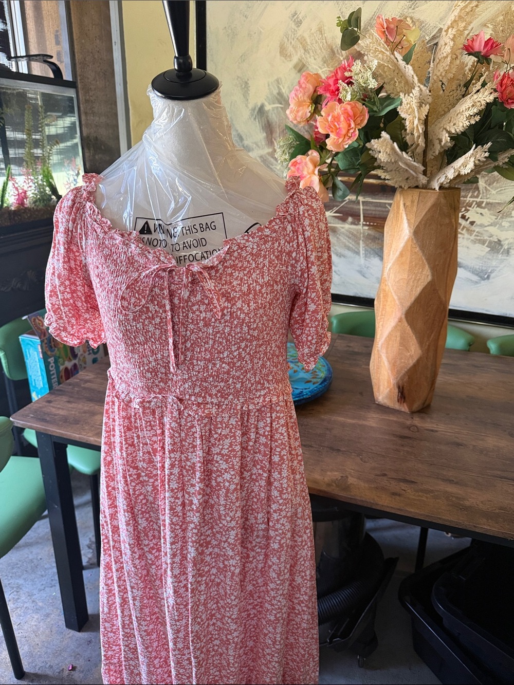 Women's Pink Floral Maxi Dress with Puff Sleeves